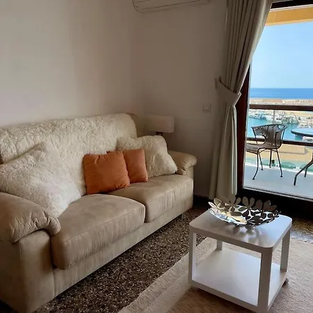 Sicht Auf Ifach, Hafen Und Apartment Calpe